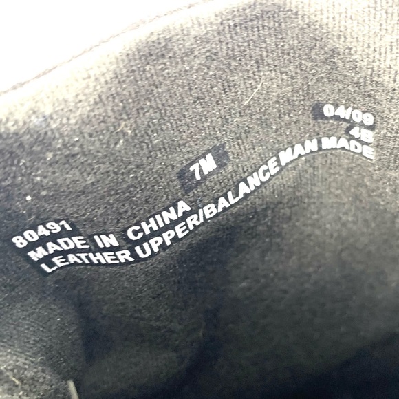 Clarks Black Leather Comfort Ankle Booties 7 Lagenlook Fall Winter Classic Chic - Picture 9 of 12